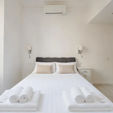 Vatican Luxury 3 Bedrooms 4 Bathrooms