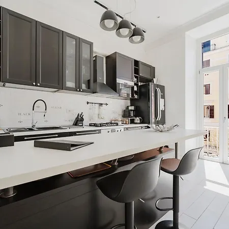 Vatican Luxury 3 Bedrooms 4 Bathrooms